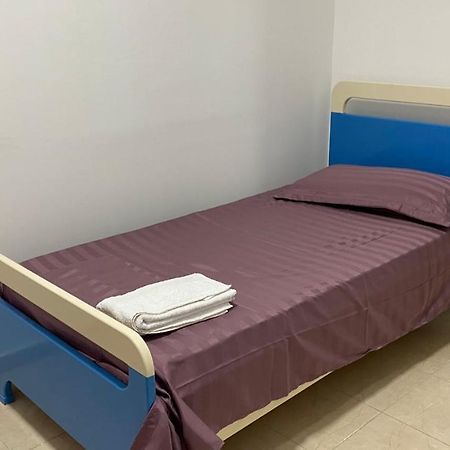 Anna'S Apartament Lushnjë Dış mekan fotoğraf